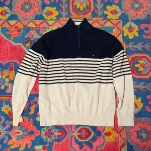 Tommy Hilfiger Sweater (XL)